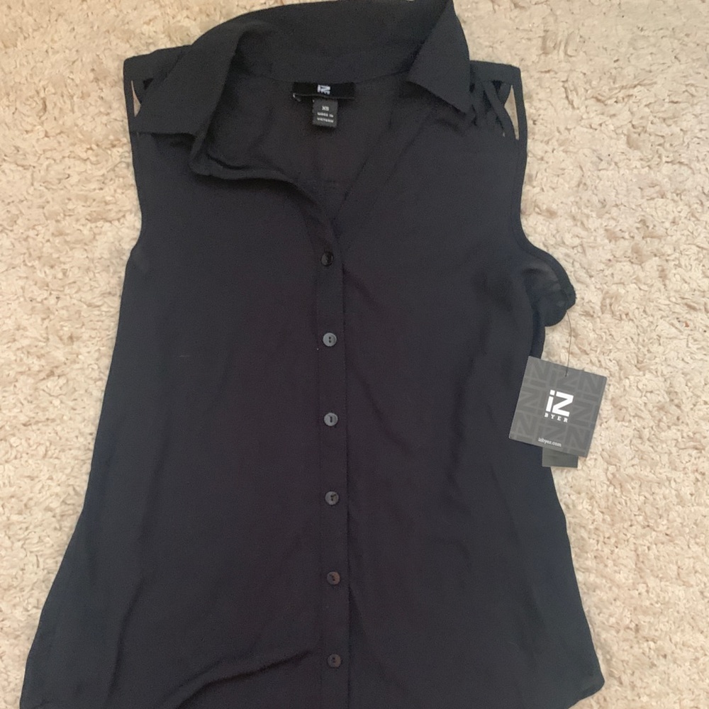 Black shirt with shoulder cutouts